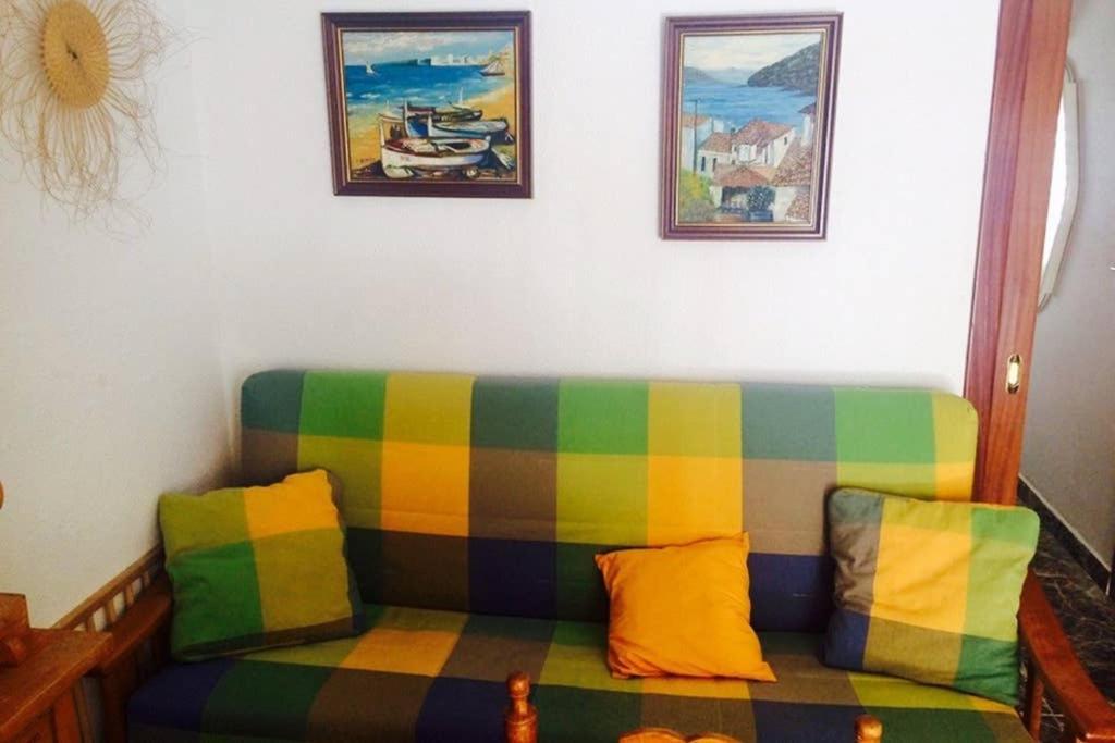 Apartamento Entre La Playa Y La Montana กาลาเฟลล์ ภายนอก รูปภาพ