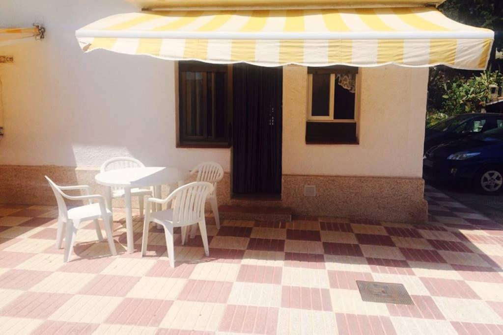 Apartamento Entre La Playa Y La Montana กาลาเฟลล์ ภายนอก รูปภาพ