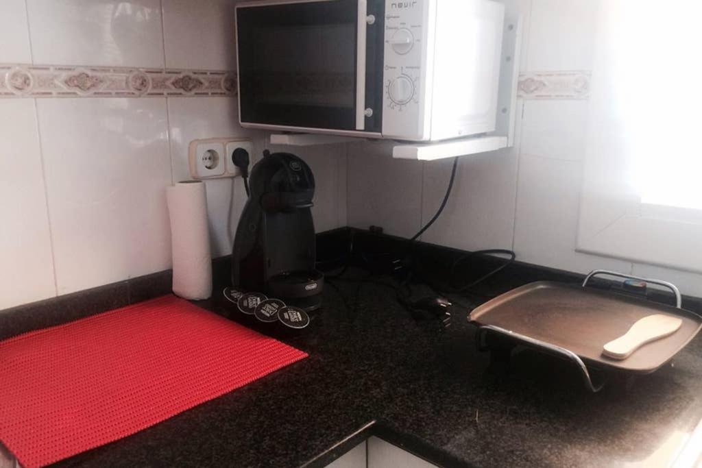 Apartamento Entre La Playa Y La Montana กาลาเฟลล์ ภายนอก รูปภาพ